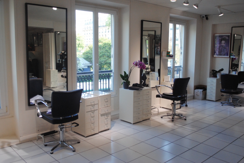 salon-coiffure-BORMES LES MIMOSAS-min_floor-home-office-property-living-room-room-781228-pxhere.com